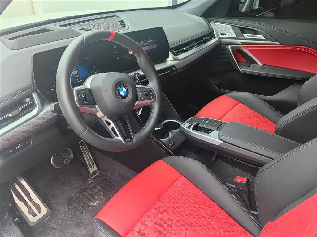 BMW X1 M35Li 2025 — фото 8