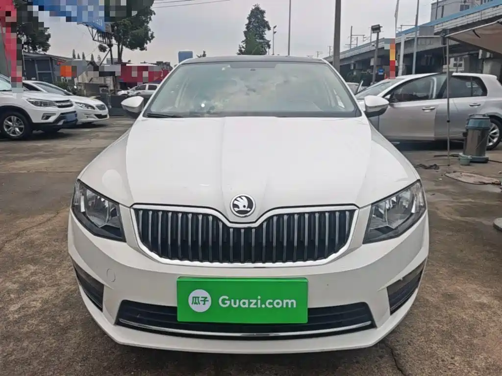 Skoda Octavia 2016 — фото 3
