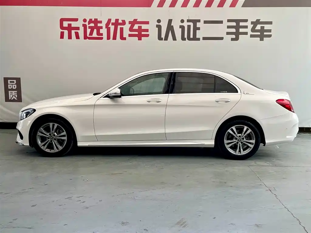 Mercedes-Benz C-Class 2018