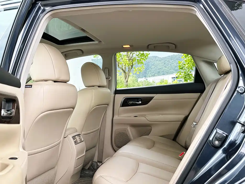 Nissan Teana 2014