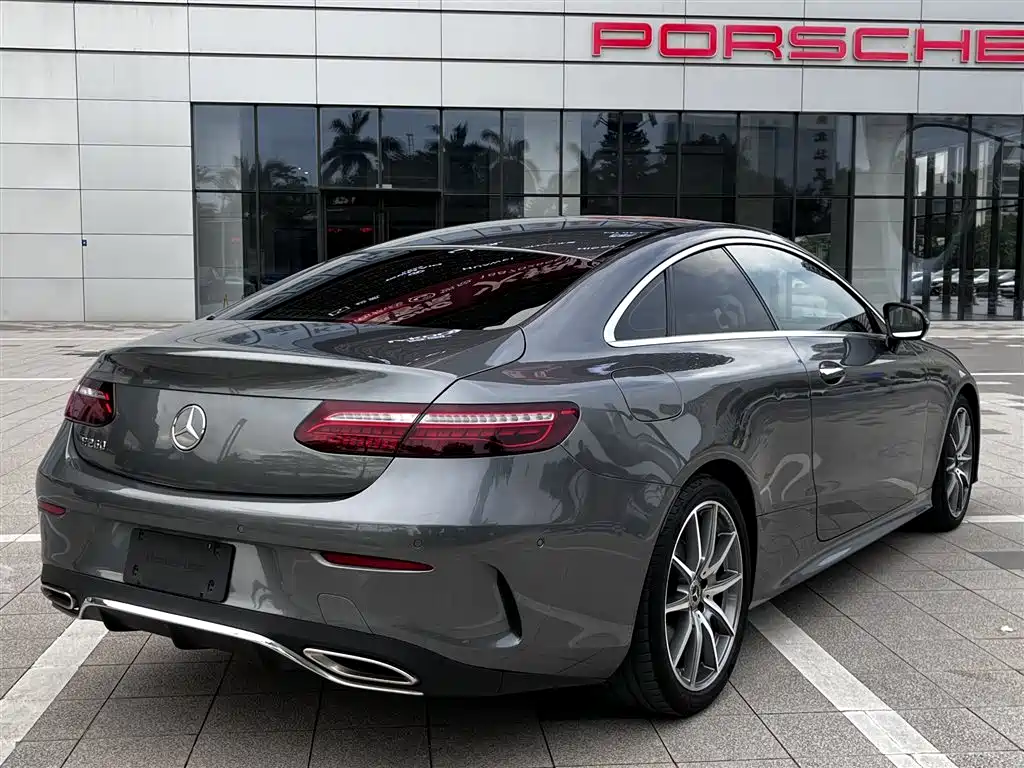 Mercedes-Benz E-Class 2023 — фото 19