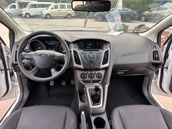 Ford Focus 2014