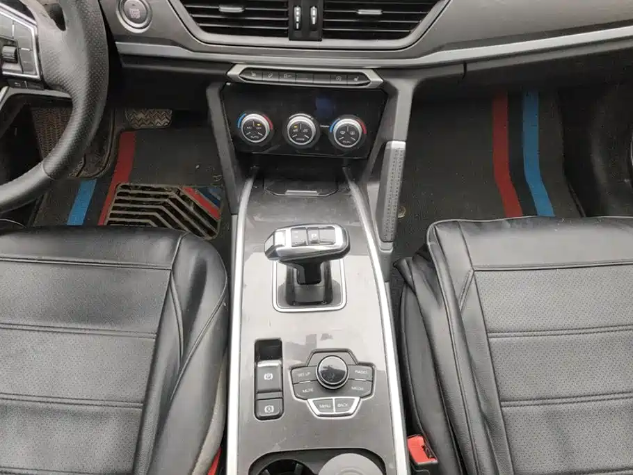 Haval H6 2020 — фото 16