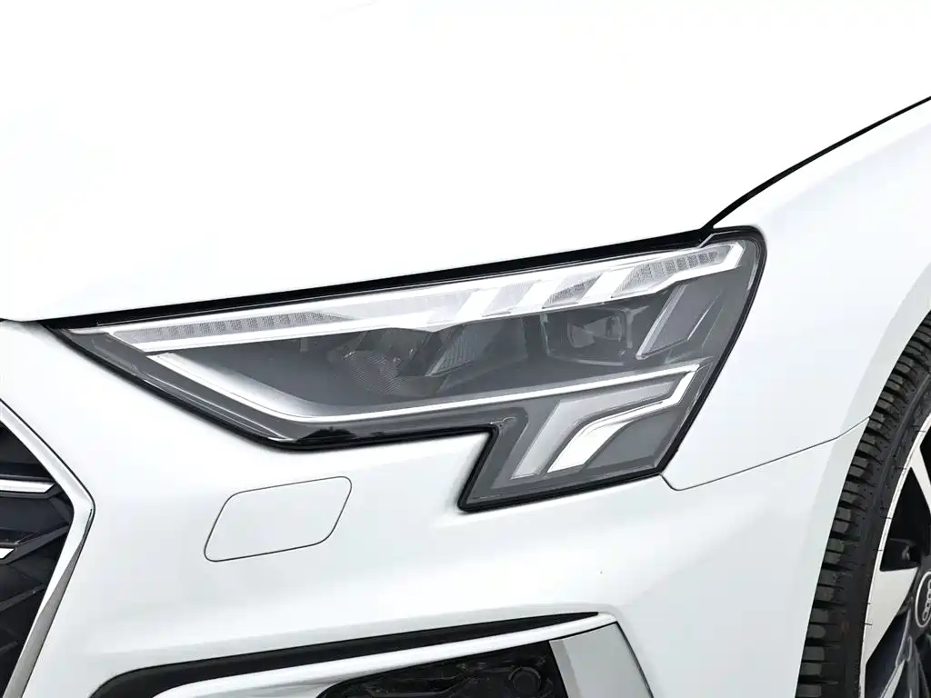 Audi A3 2024 — фото 17