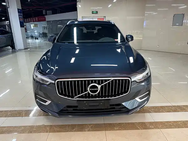 Volvo XC60 2021