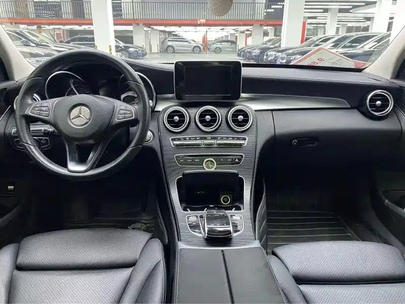 Mercedes-Benz C-Class 2017