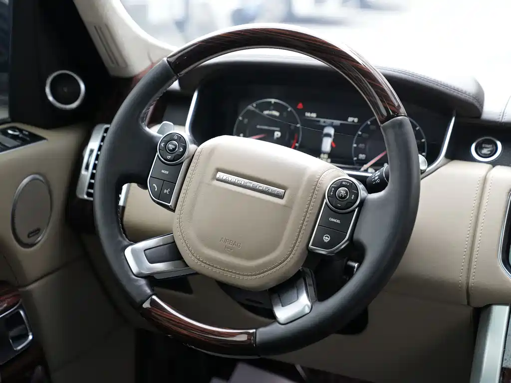 Land Rover Range Rover 2016 — фото 13