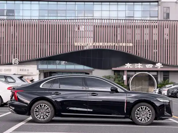 Hongqi H5 2023
