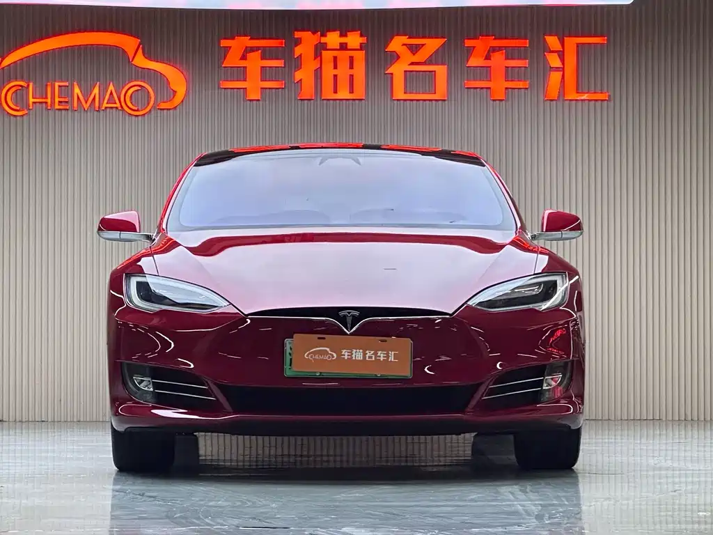 Tesla Model S 2017 — фото 2