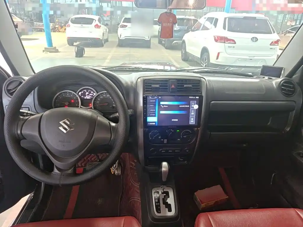 Suzuki Jimny 2015 — фото 10