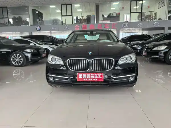 BMW 7 Series 2011