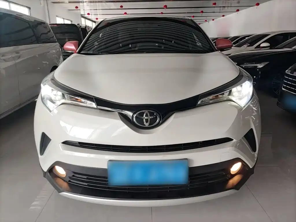Toyota IZOA 2019 — фото 3