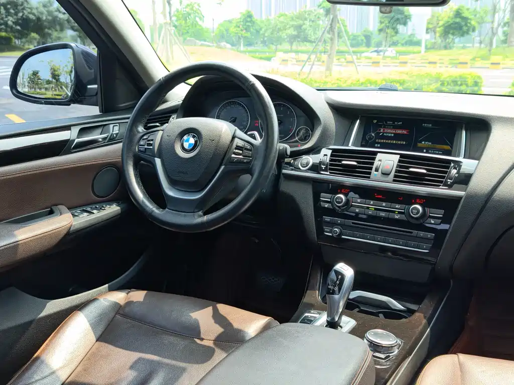 BMW X4 2016 — фото 20