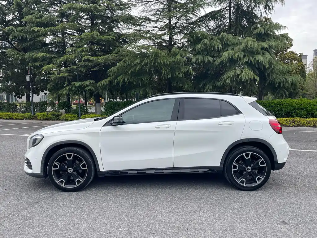 Mercedes-Benz GLA 2018 — фото 5
