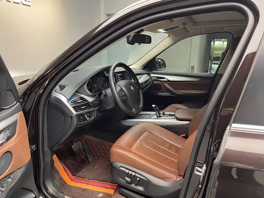 BMW X5 2019 — фото 10
