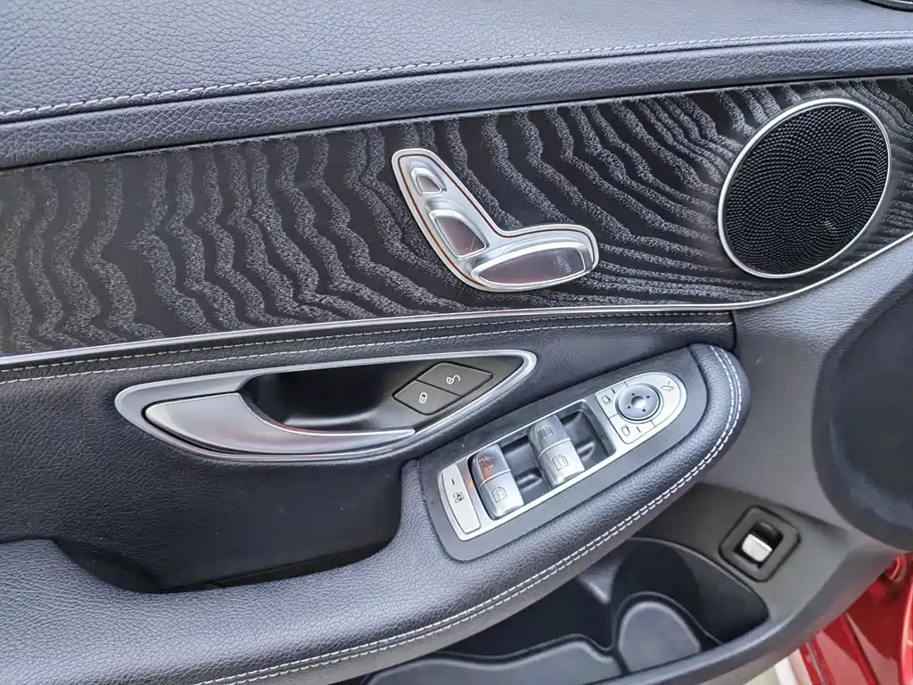Mercedes-Benz C-Class 2019 — фото 14