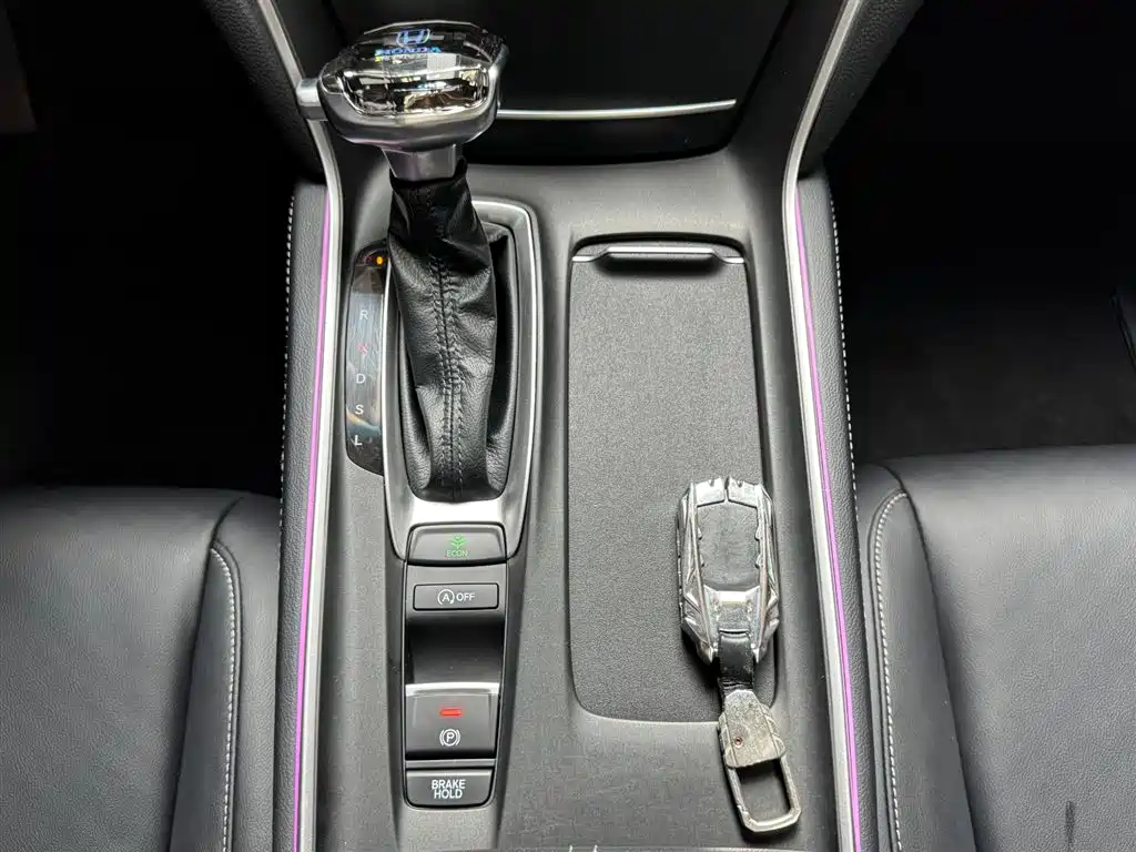 Honda Inspire 2022 — фото 15