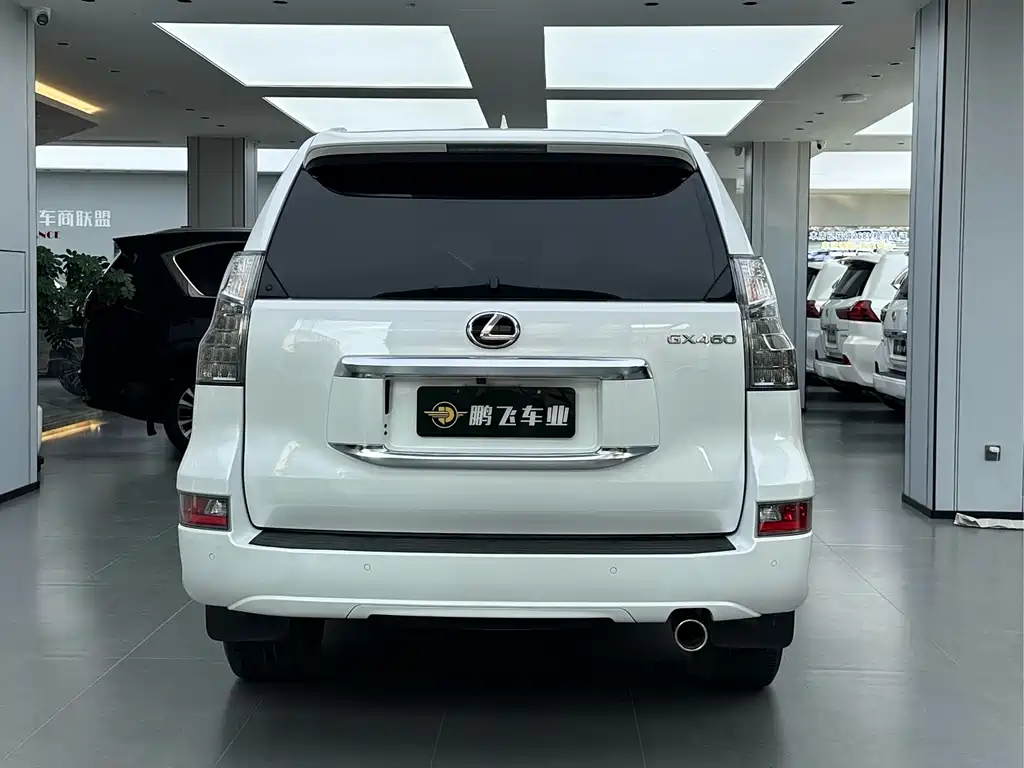 Lexus GX 2022 — фото 3