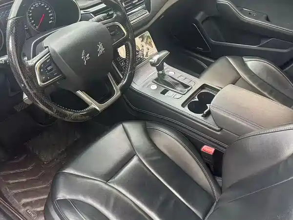 Hongqi H5 2018