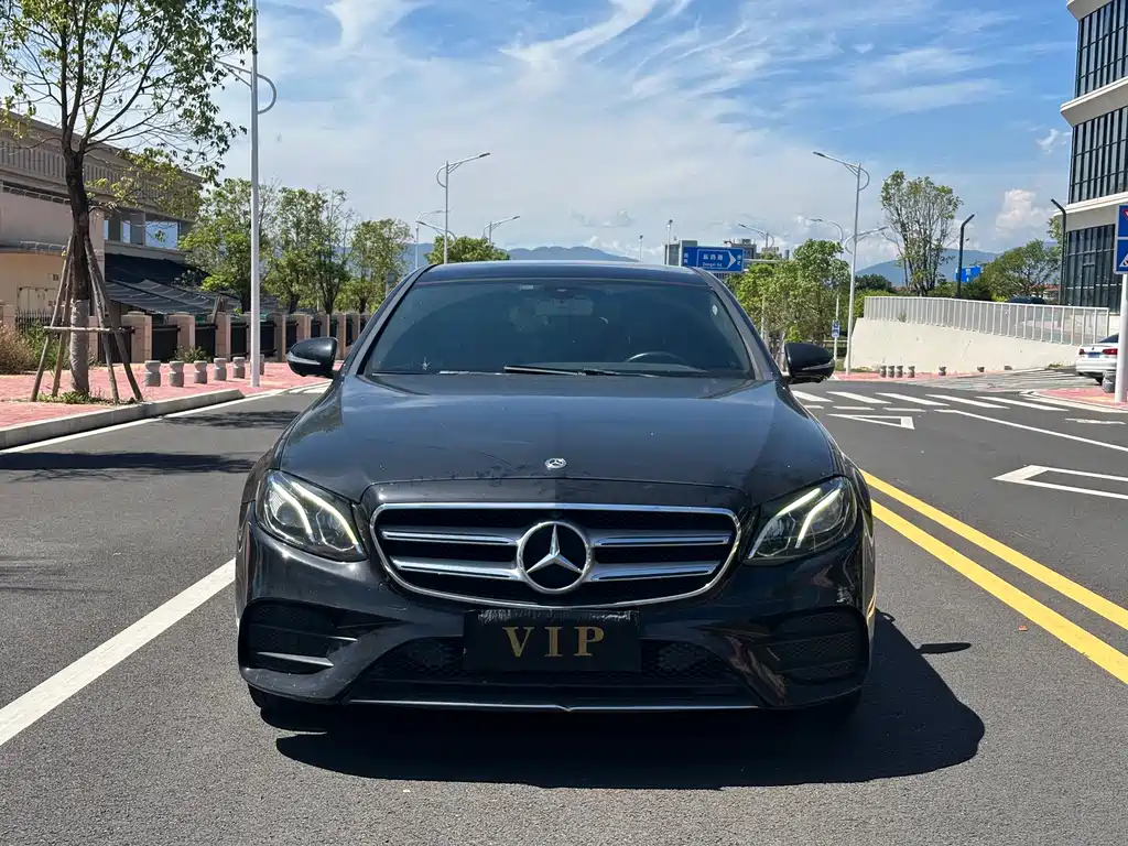 Mercedes-Benz E-Class 2018