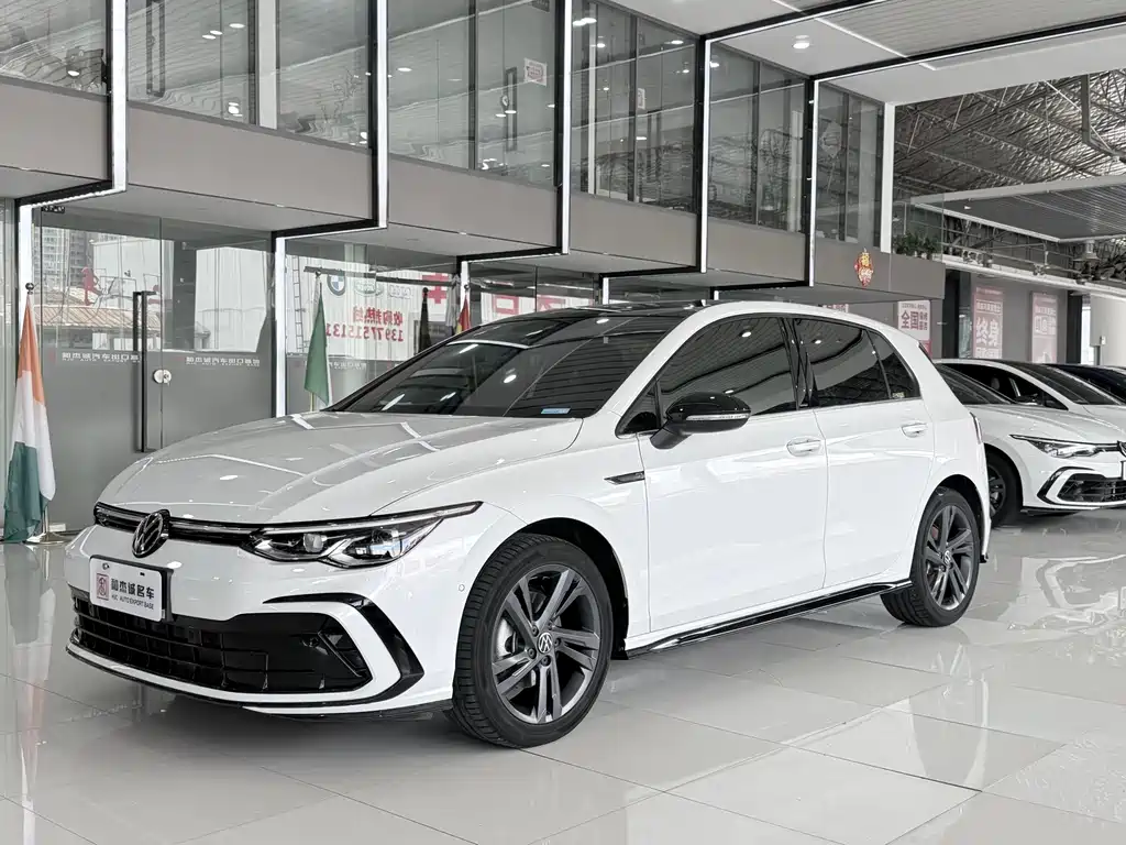 Volkswagen Golf 2022