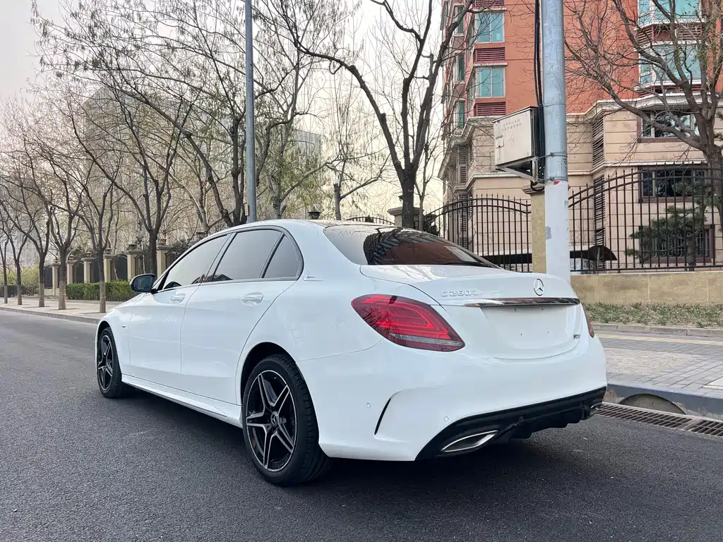Mercedes-Benz C-Class 2021 — фото 13