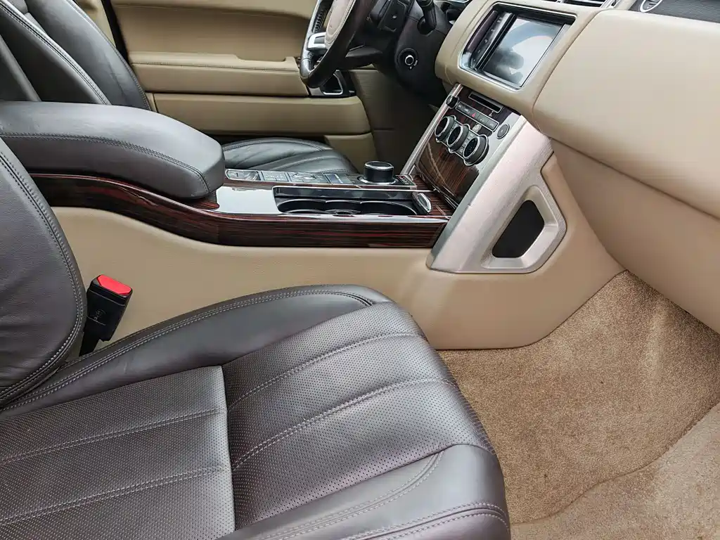 Land Rover Range Rover 2015 — фото 10