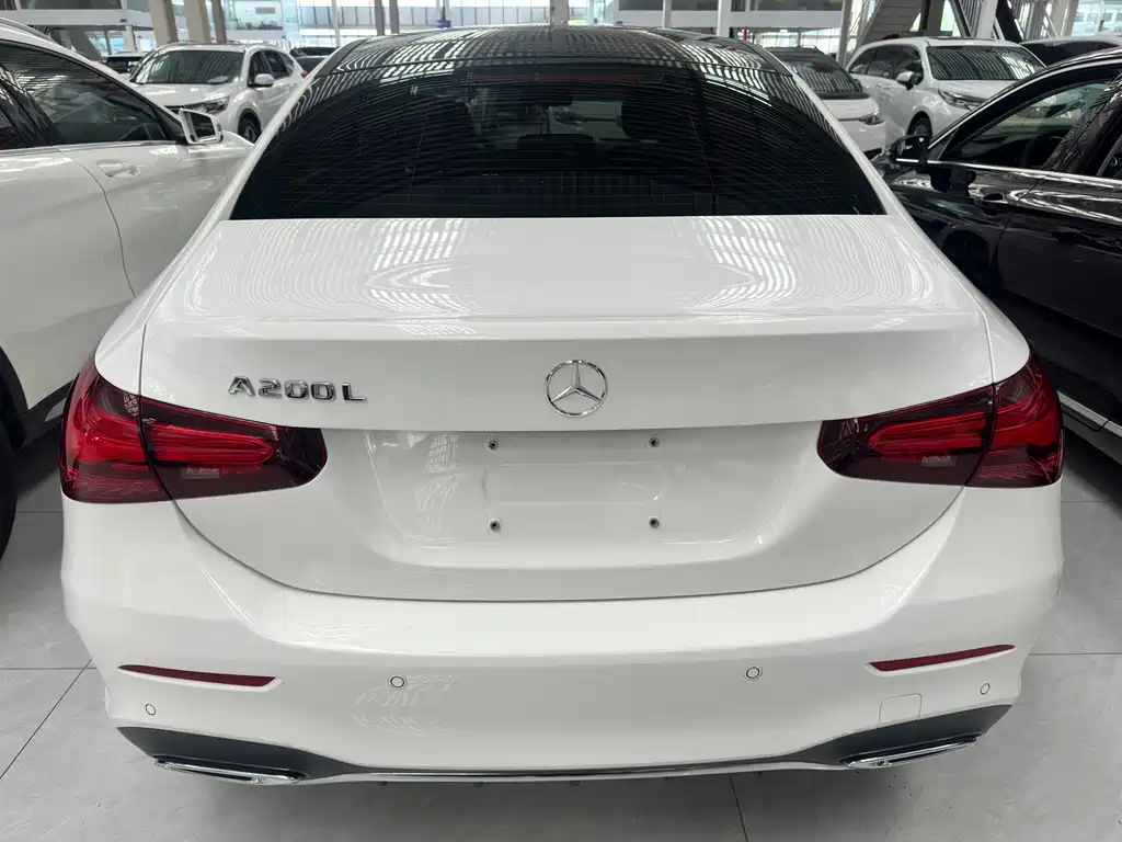 Mercedes-Benz A-Class 2023 — фото 12