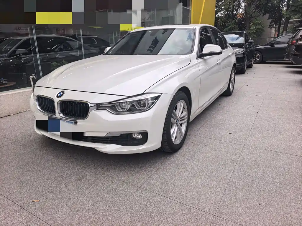 BMW 3 Series 2016 — фото 1