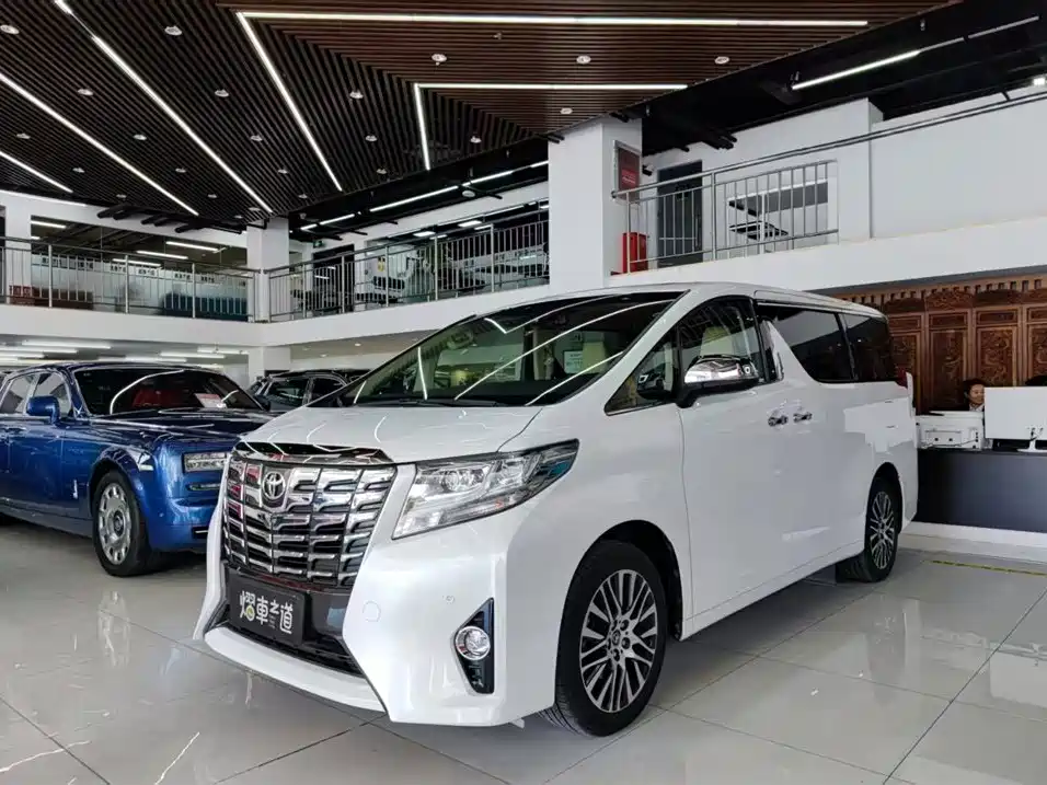 Toyota Alphard 2018