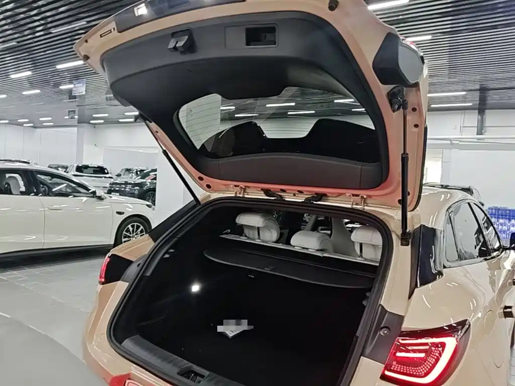 BYD Seal 06GT 2025 — фото 19