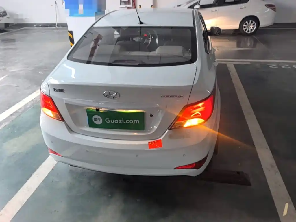 Hyundai Verna 2016