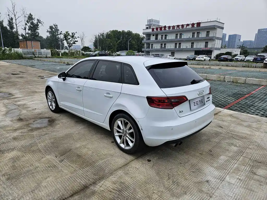 Audi A3 2015