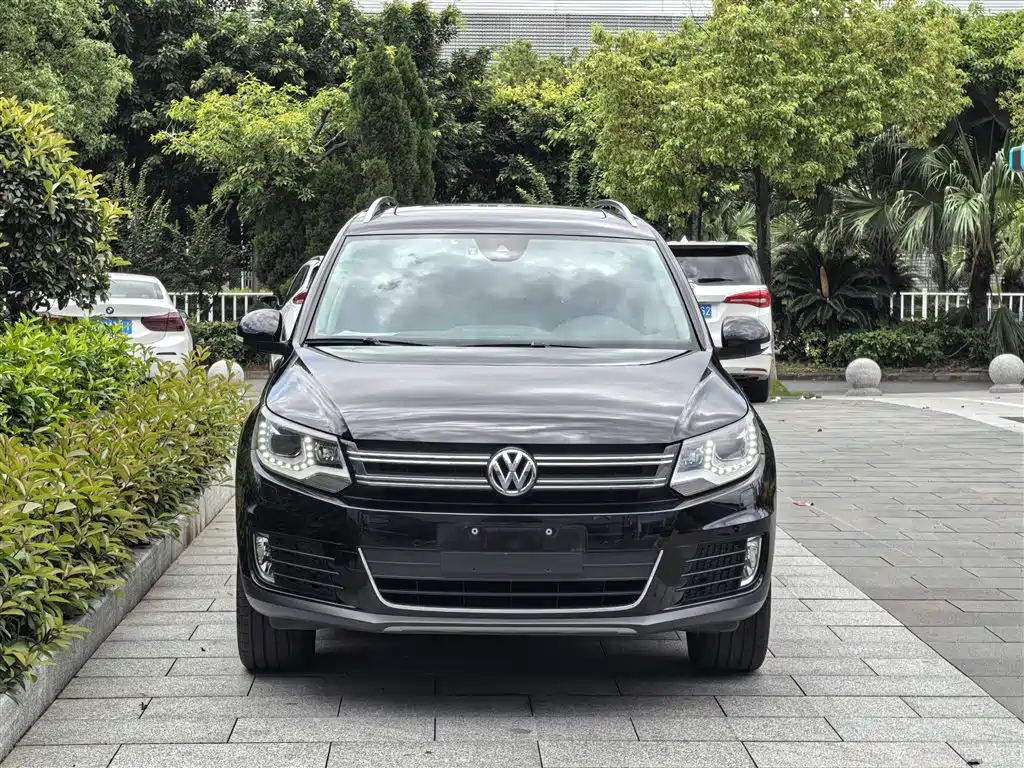 Volkswagen Tiguan 2014 — фото 2