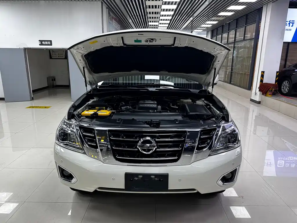 Nissan Patrol 2019 — фото 19