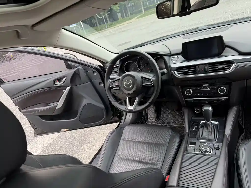 Mazda Atenza 2019 — фото 18