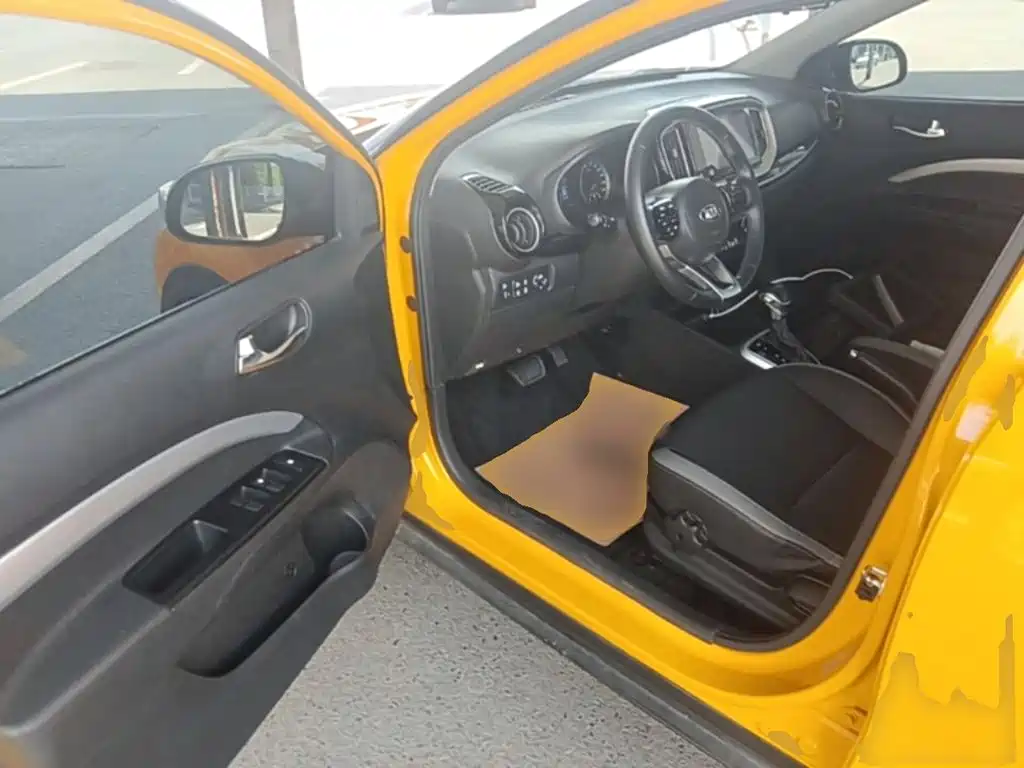 Kia KX1 2020 — фото 16