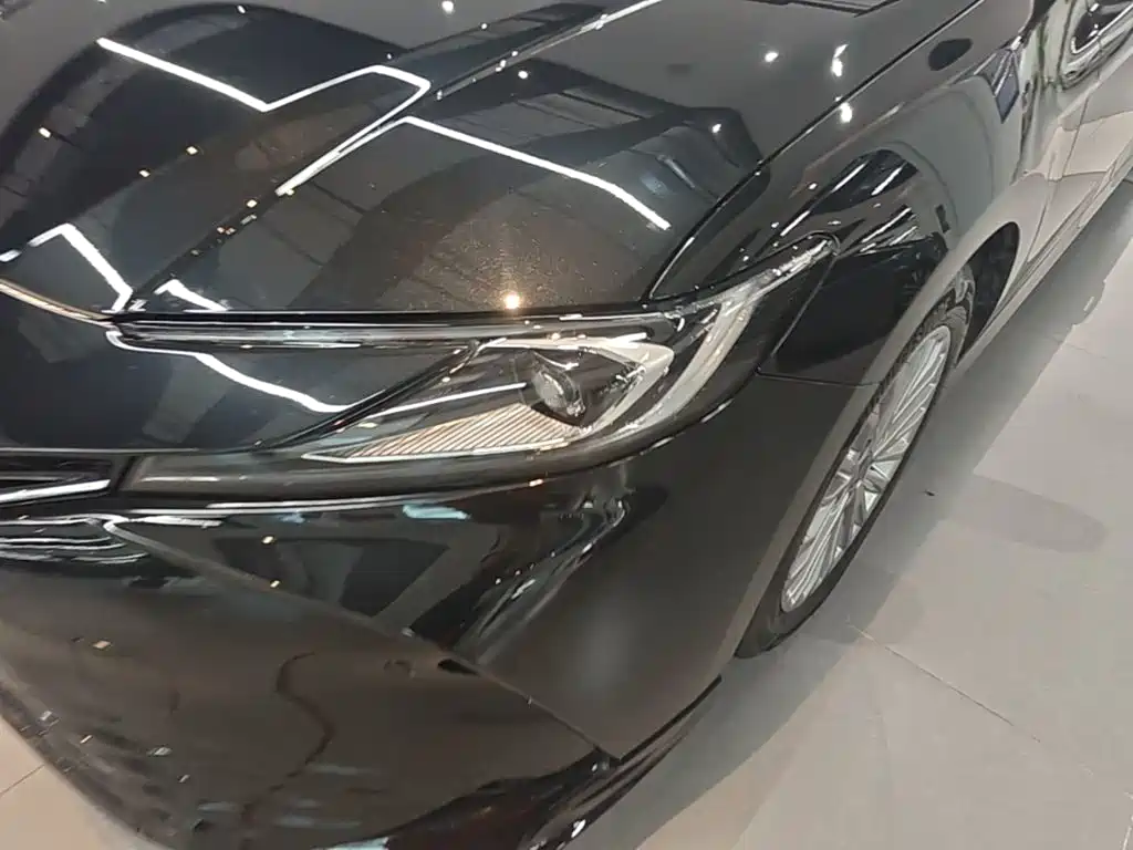 Toyota Camry 2024 — фото 18
