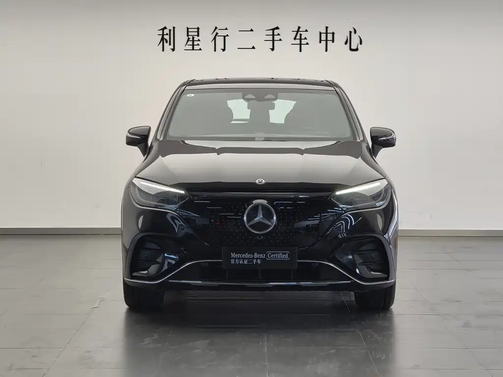 Mercedes-Benz EQE SUV 2025