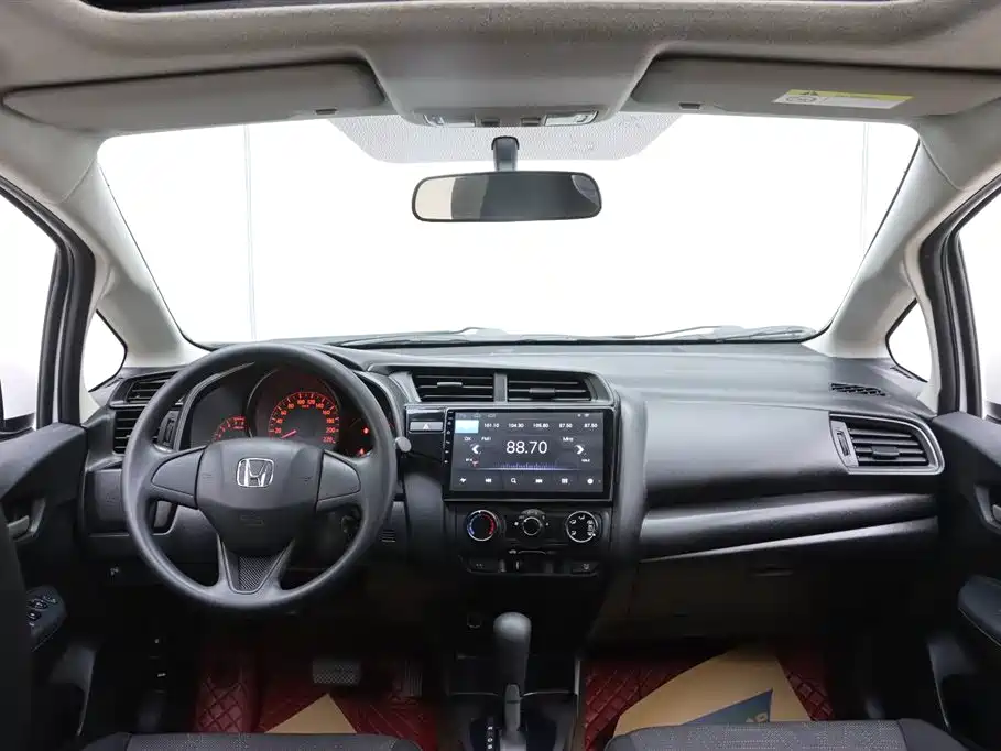 Honda Fit 2019 — фото 20