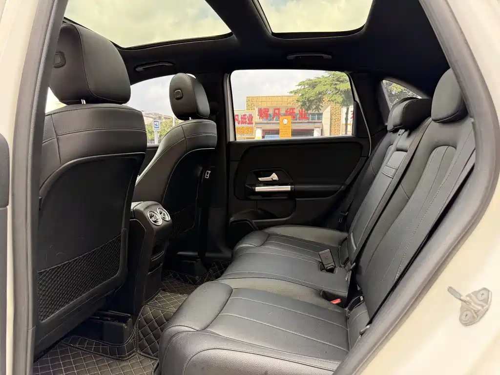 Mercedes-Benz B-Class 2020