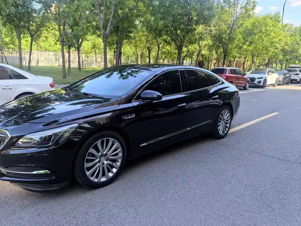 Buick LaCrosse 2018 — фото 4