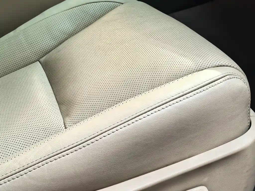 Toyota Crown 2012 — фото 10