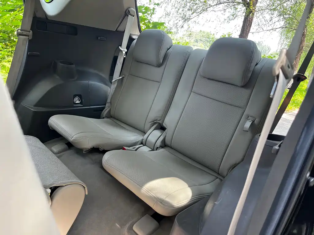 Toyota Verso 2017 — фото 15