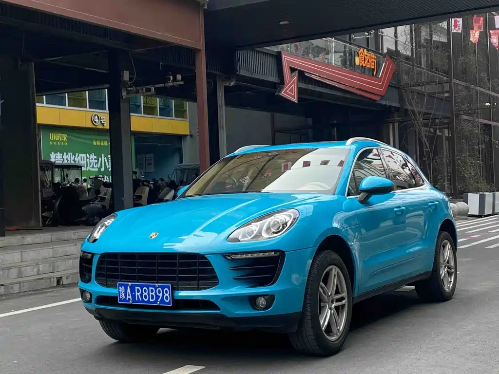 Porsche Macan 2015 — фото 1