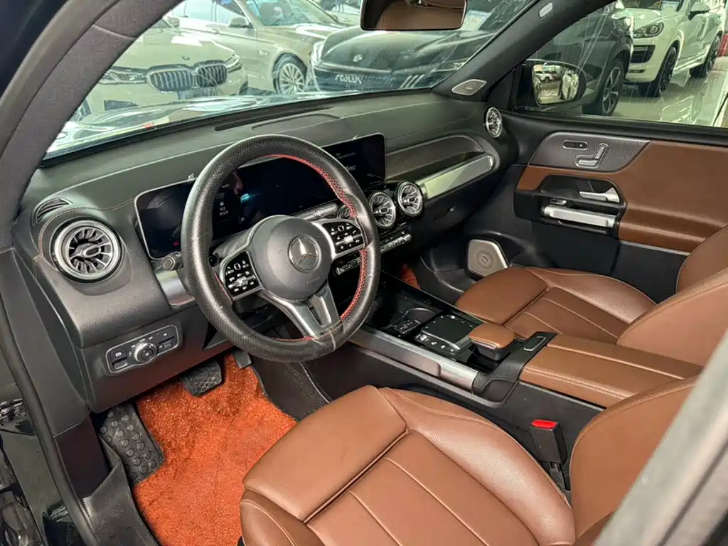 Mercedes-Benz GLB 2020
