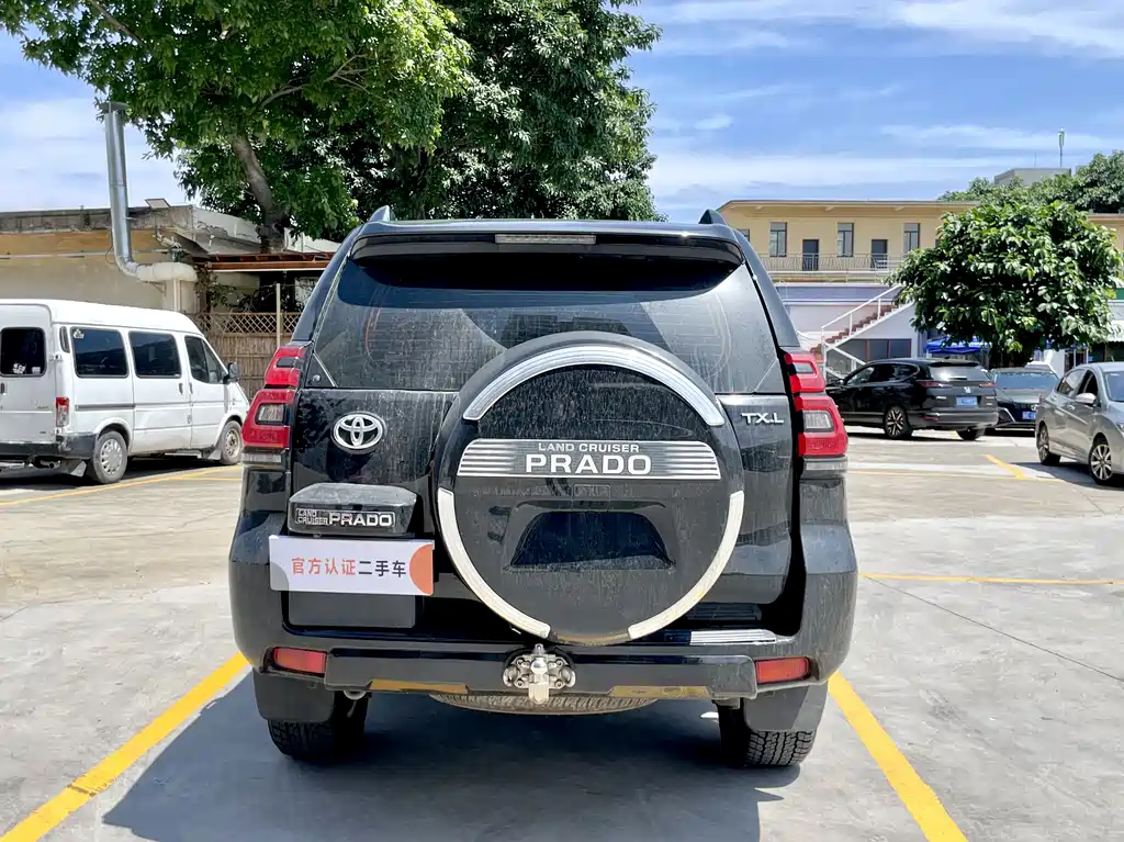 Toyota Prado 2019 — фото 5