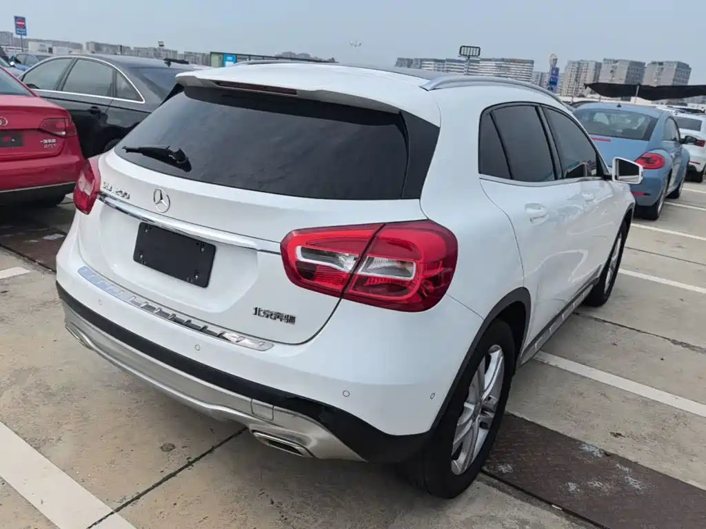 Mercedes-Benz GLA 2016 — фото 7