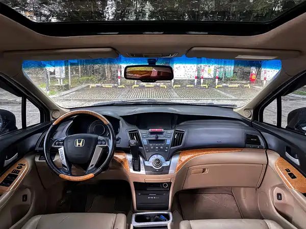 Honda Odyssey 2011