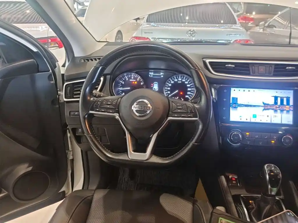 Nissan Qashqai 2021 — фото 11